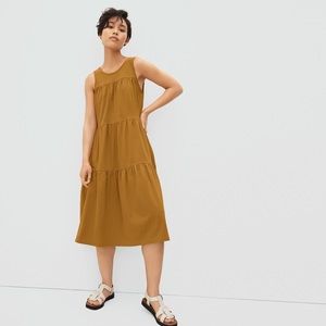 Everlane tiered dress. Size S. Amber. Never worn